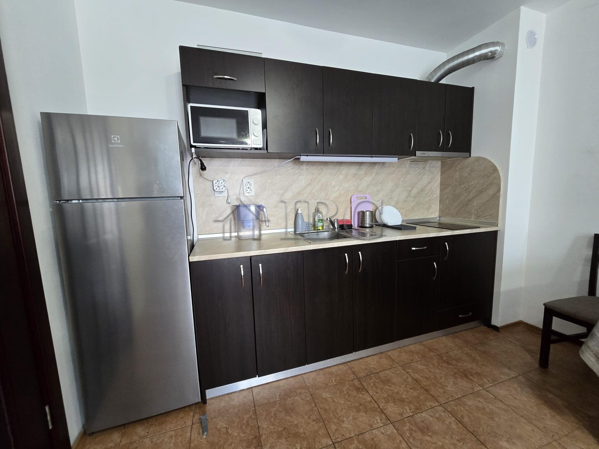 1-Bedroom Apartment with pool view Marack 2, Sunny Beach — photo 8 of 19
