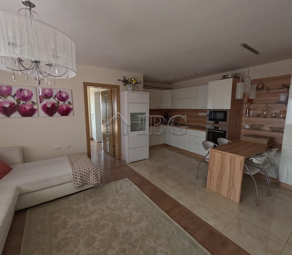 For Sale: Spacious 2-Bedroom Apartment Marina Fort, Sveti Vlas — photo 3