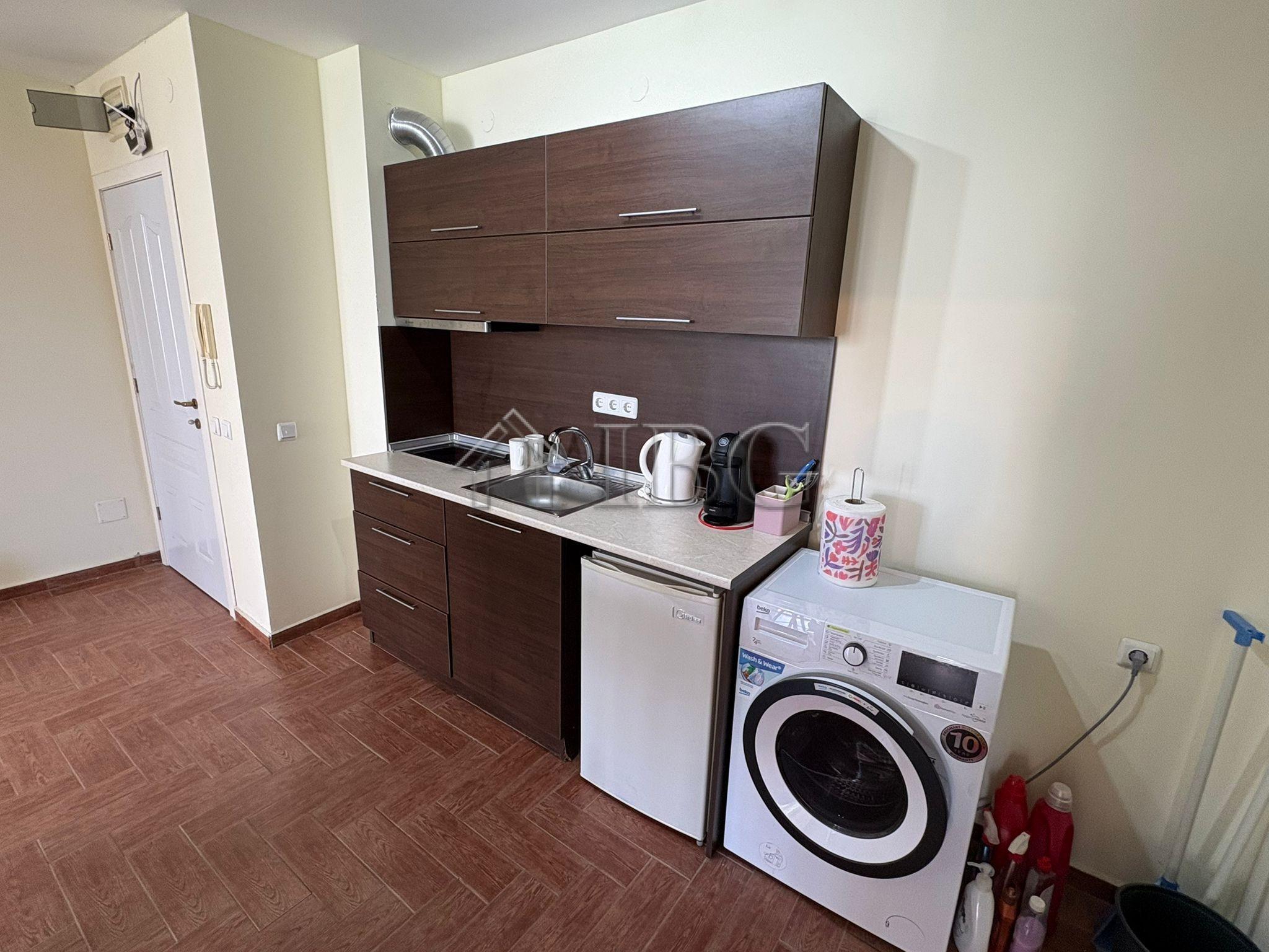 Furnished apartment with One Bedroom in Panorama Fort Beach, Sveti Vlas — photo 15 of 25
