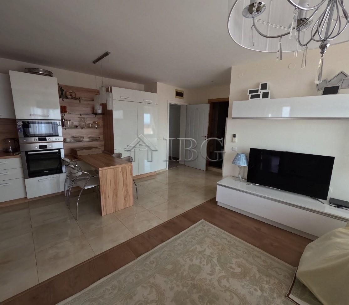 For Sale: Spacious 2-Bedroom Apartment Marina Fort, Sveti Vlas — photo 5