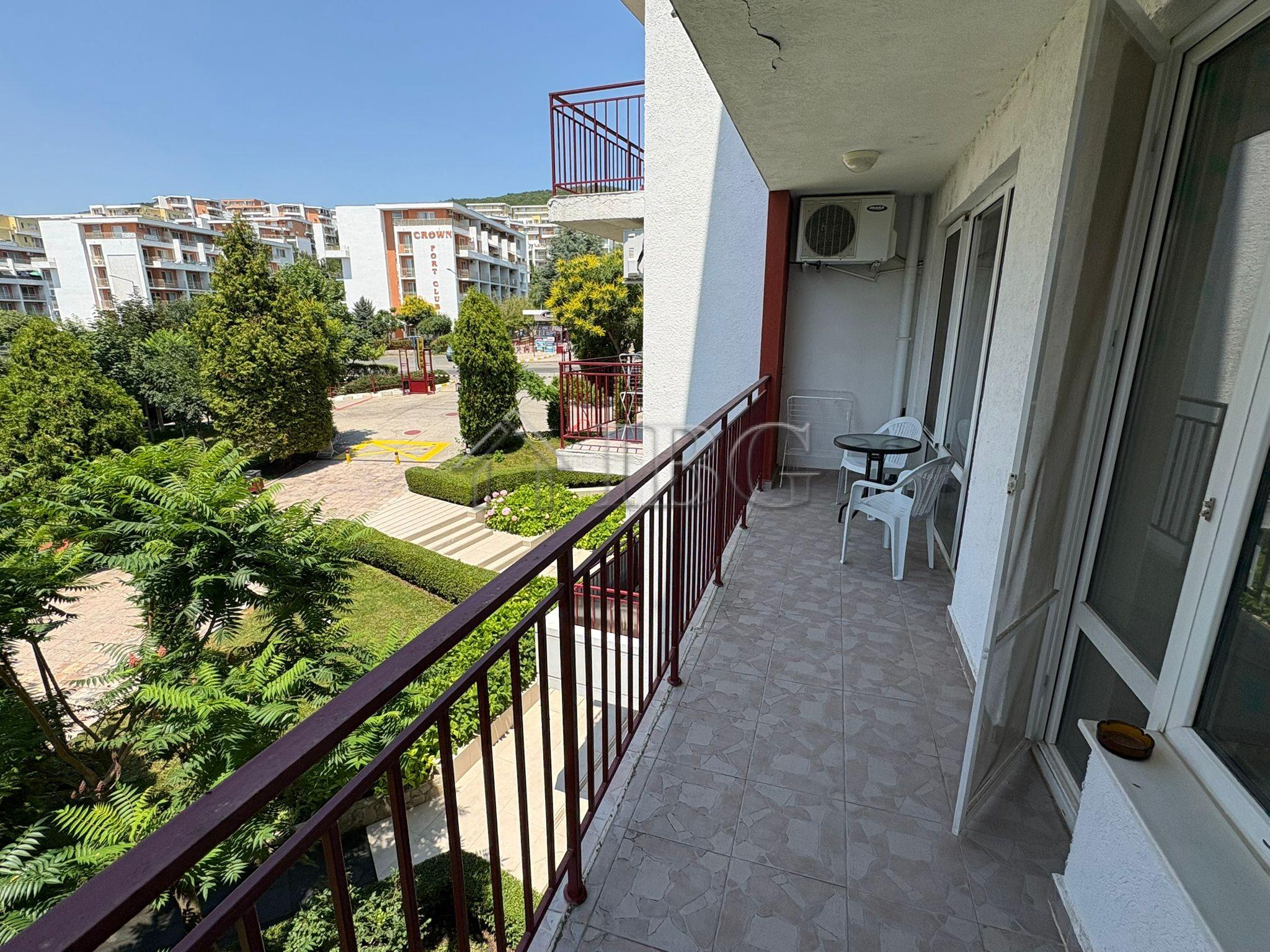 Furnished apartment with One Bedroom in Panorama Fort Beach, Sveti Vlas — photo 8 of 25