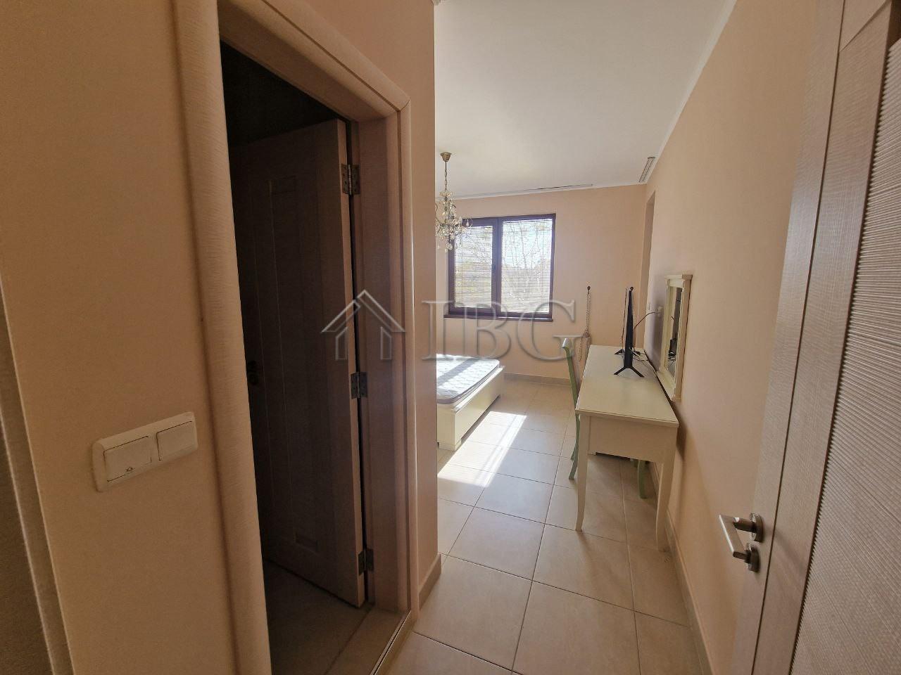 Luxury 3-Bedroom Apartment in Poseidon VIP Residence, Orion Building Nessebar — photo 14 of 25