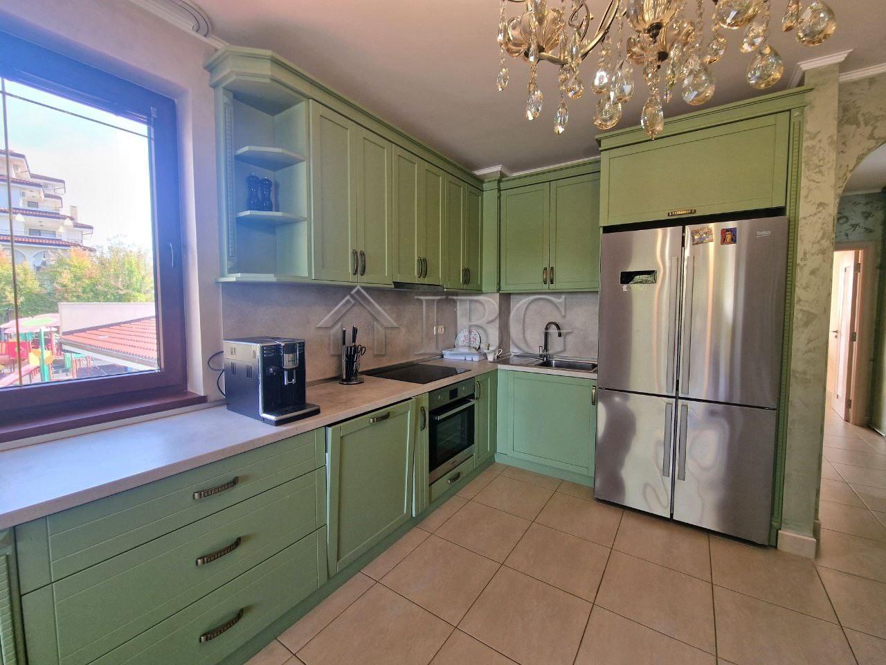 Luxury 3-Bedroom Apartment in Poseidon VIP Residence, Orion Building Nessebar — photo 11 of 25