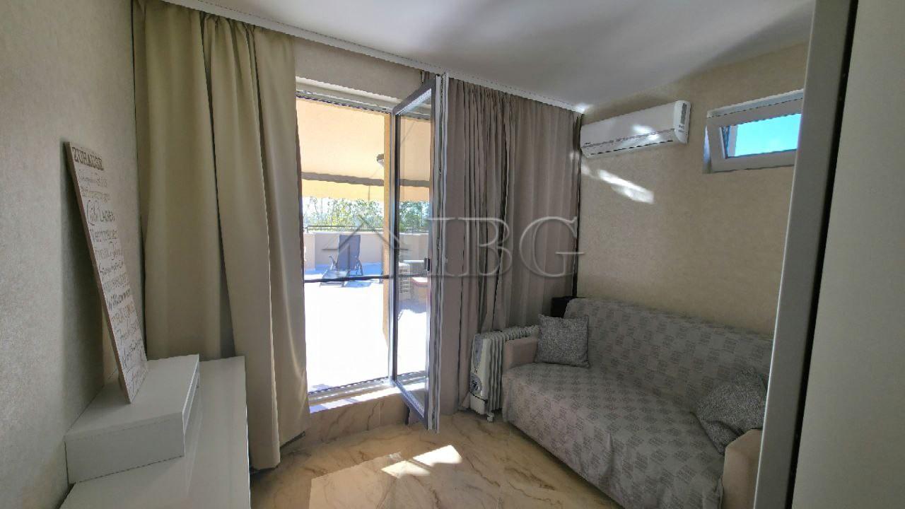 Penthouse with 60 sq.m. Terrace for Sale Aphrodite Green, Sunny Beach — photo 14 of 21