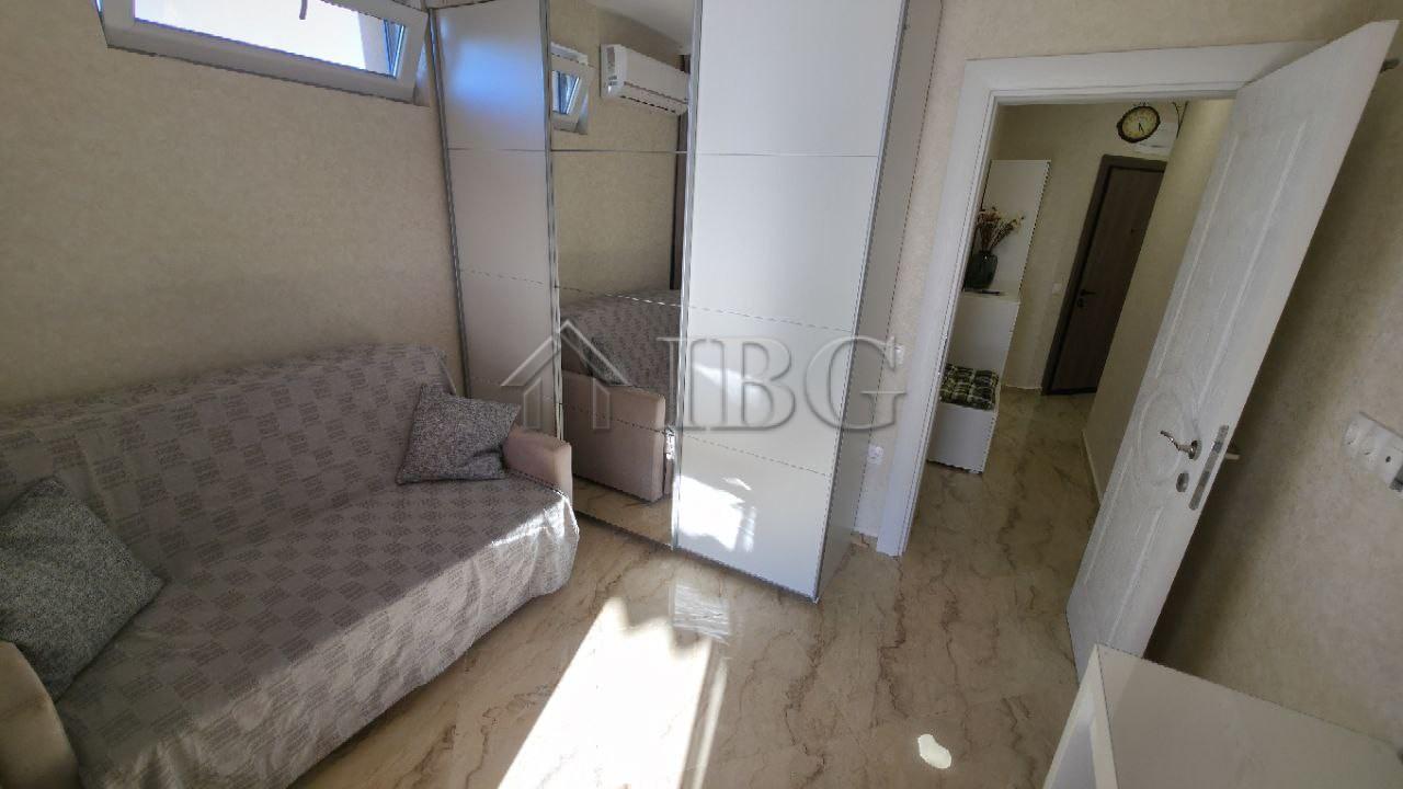 Penthouse with 60 sq.m. Terrace for Sale Aphrodite Green, Sunny Beach — photo 12 of 21