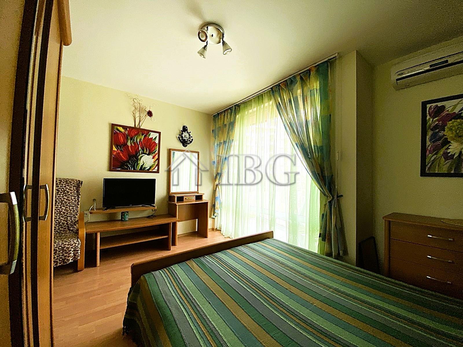 2-Bedroom Apartment (2+1) with Pool View Imperial Fort Club, Sveti Vlas — photo 9 of 13