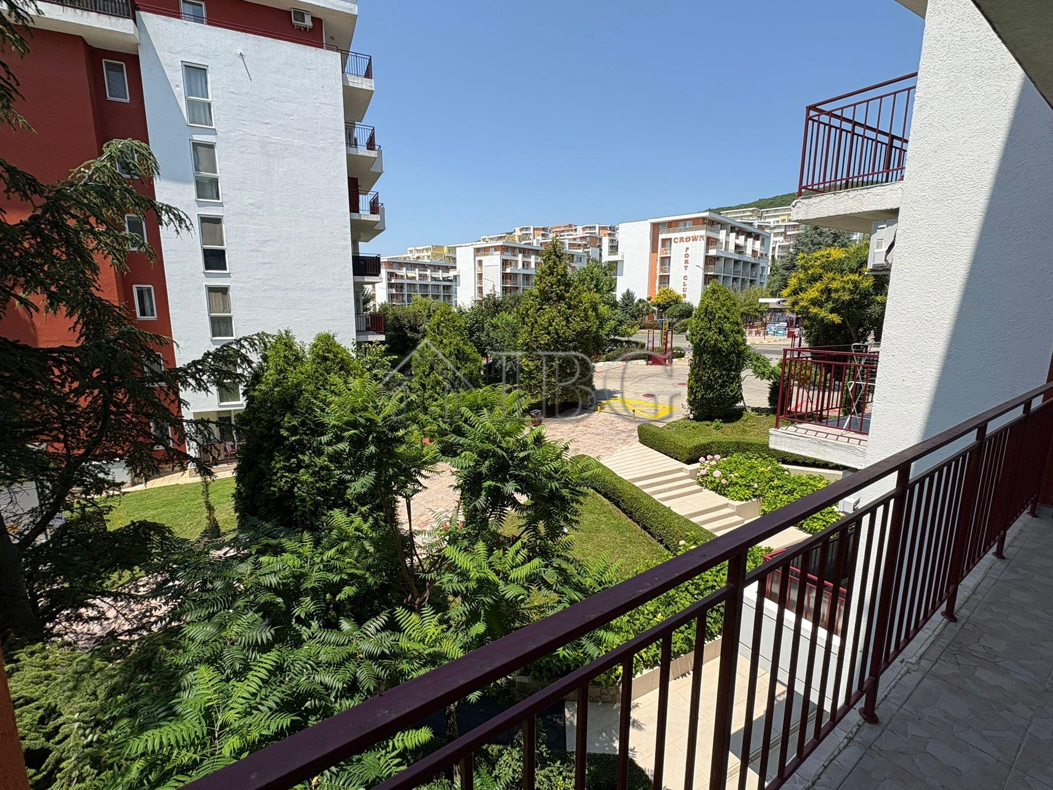 Furnished apartment with One Bedroom in Panorama Fort Beach, Sveti Vlas — photo 11 of 25