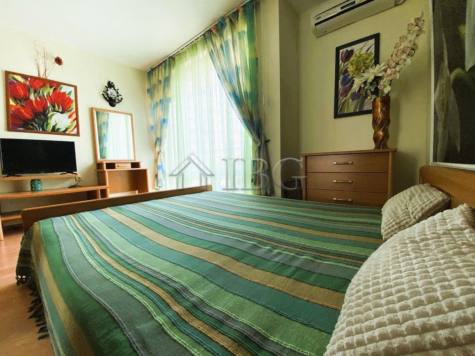 2-Bedroom Apartment (2+1) with Pool View Imperial Fort Club, Sveti Vlas — photo 11 of 13