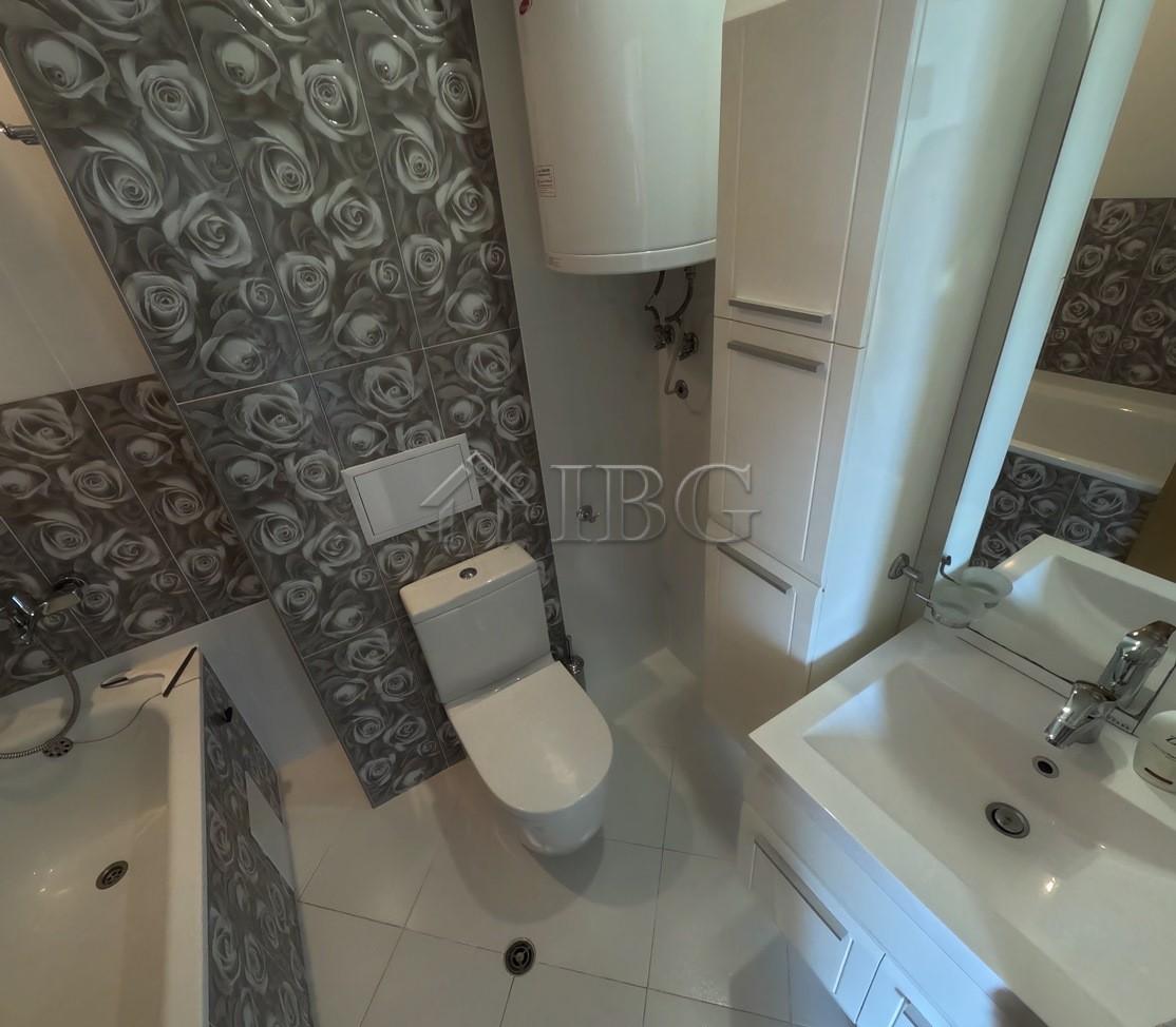 For Sale: Spacious 2-Bedroom Apartment Marina Fort, Sveti Vlas — photo 11 of 14