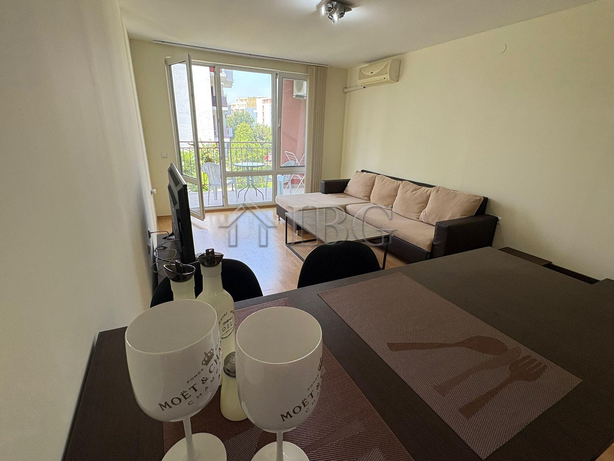 Furnished apartment with One Bedroom in Panorama Fort Beach, Sveti Vlas — photo 12 of 25