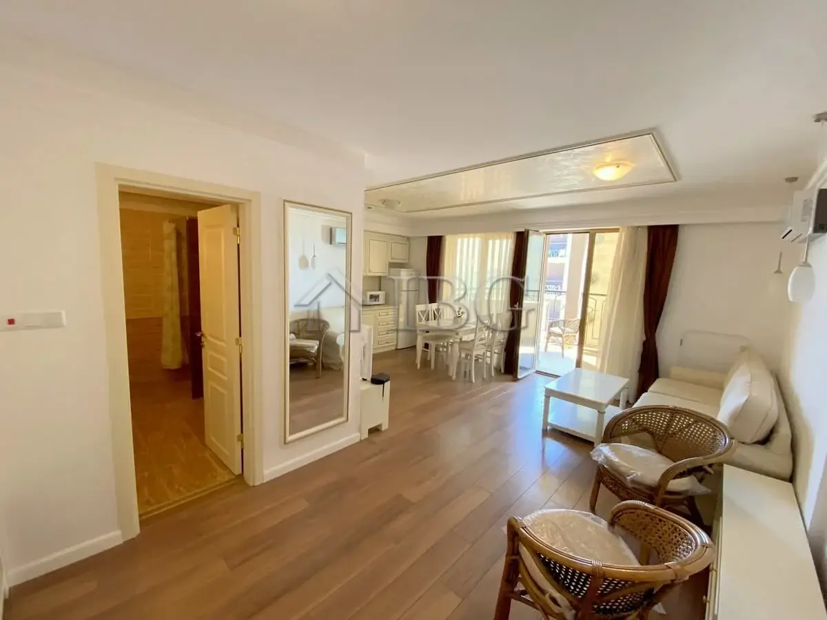 2-Bedroom, 2-Bathroom Luxury Apartment Golden Rainbow VIP Residence, Sunny Beach — photo 9 of 19