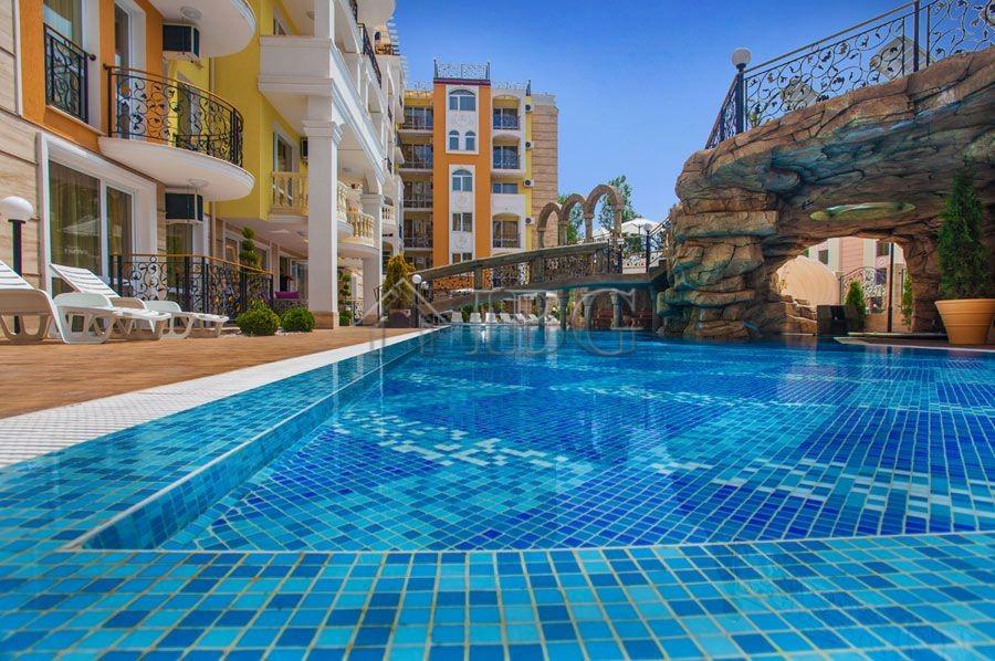 Apartment with 2 Bedrooms, 2 Bathrooms and Pool View Sweet Homes 2, Sunny Beach — photo 19 of 25