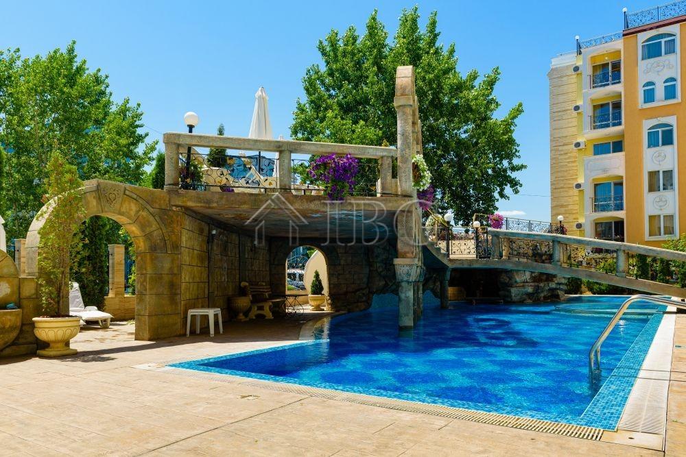 Apartment with 2 Bedrooms, 2 Bathrooms and Pool View Sweet Homes 2, Sunny Beach — photo 22 of 25