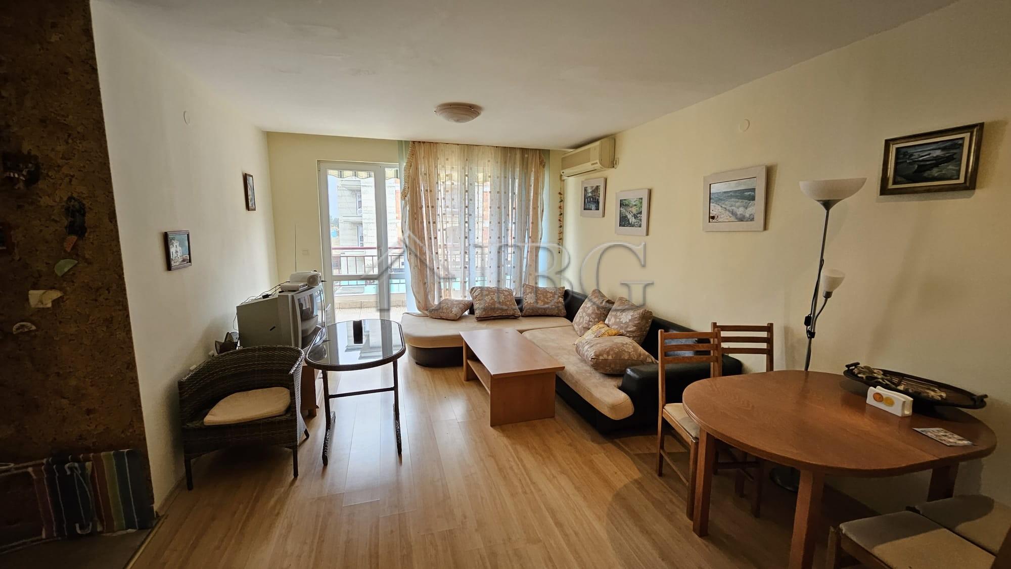 1-Bedroom Apartment with Sea View Green Fort Sunny Beach — photo 6 of 25