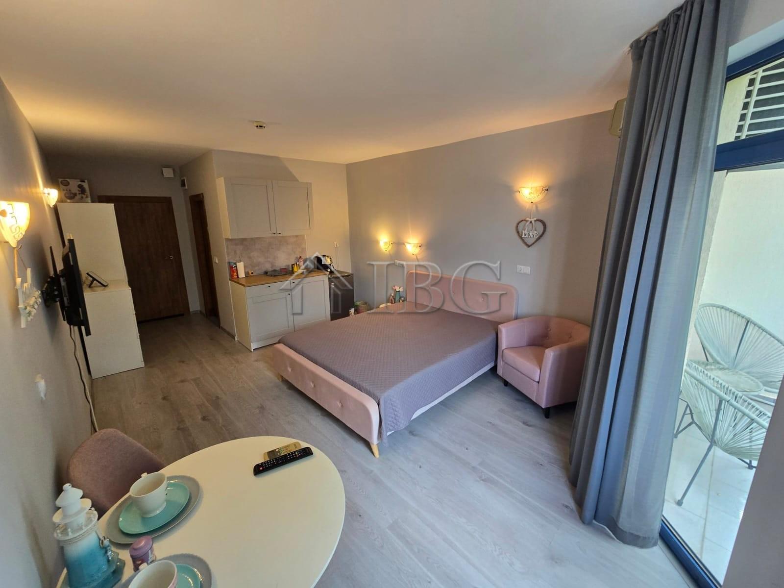 Studio Apartment in Sapphire Complex Sunny Beach, Bulgaria — photo 7 of 10