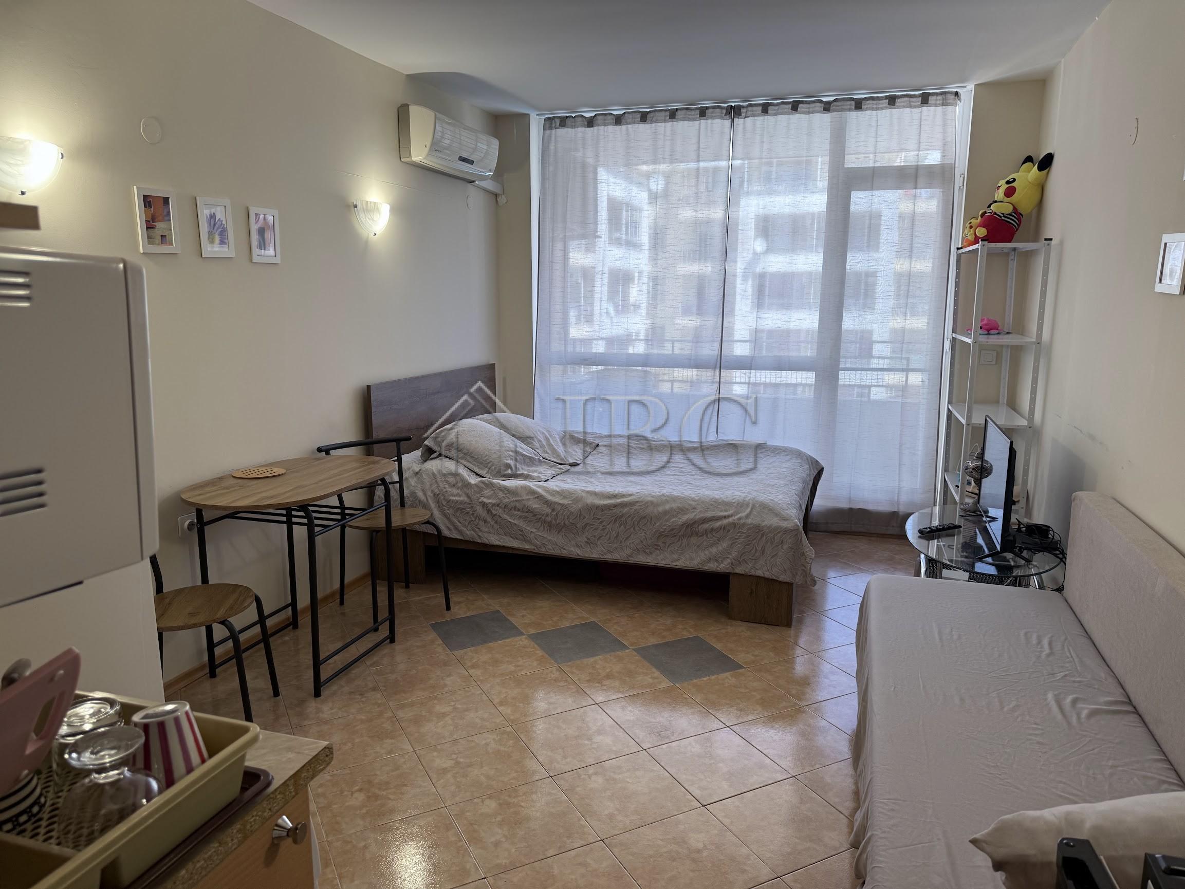 Studio with Pool View for Sale Sunset Beach 2, Sunny Beach — photo 8 of 14