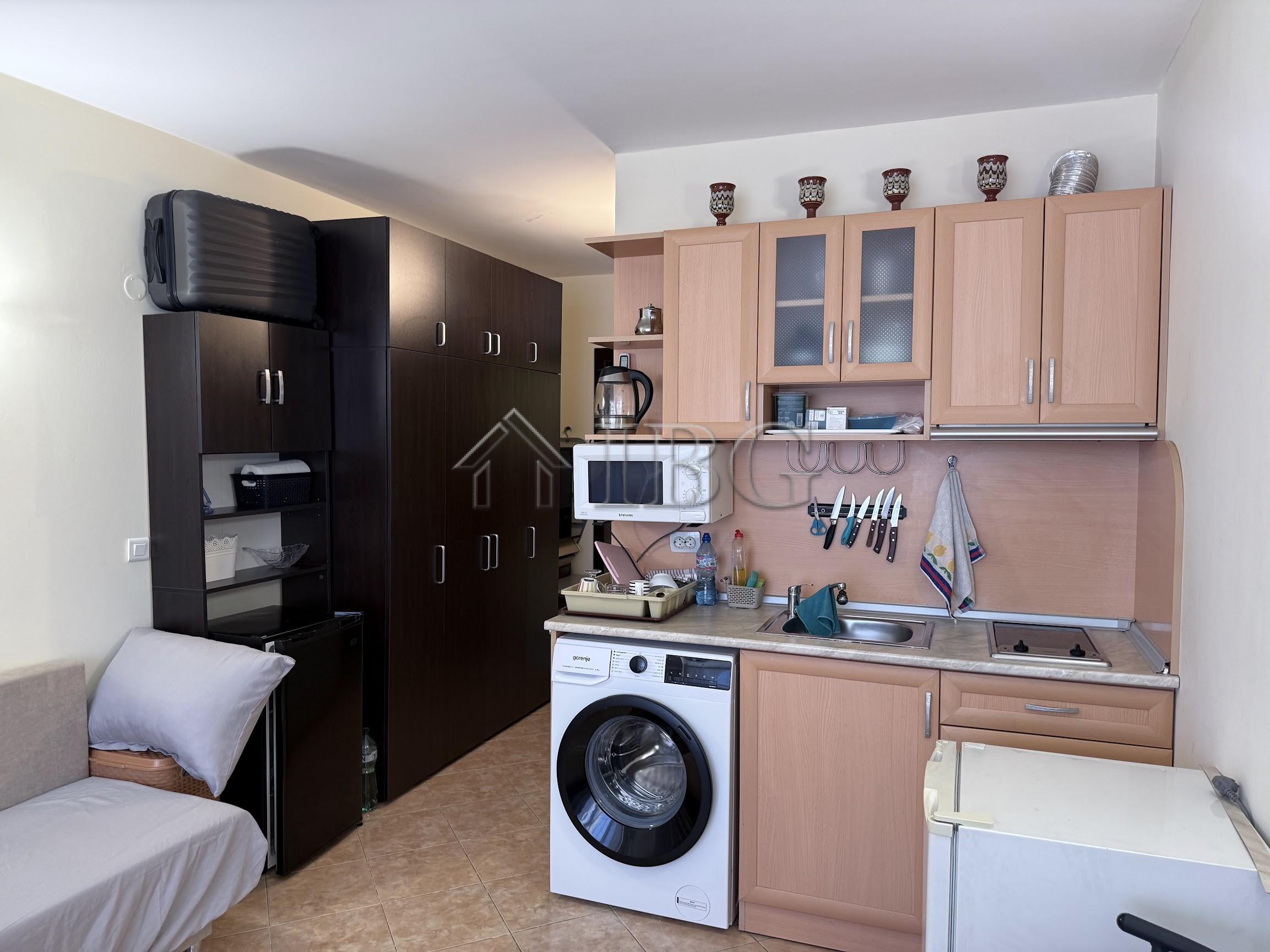 Studio with Pool View for Sale Sunset Beach 2, Sunny Beach — photo 6 of 14