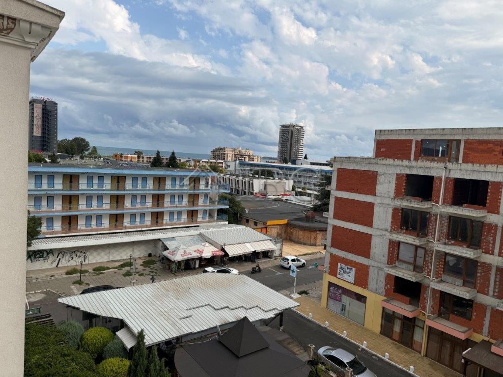 1-Bedroom Apartment with Sea and Pool View Babylon, Sunny Beach — photo 11 of 25