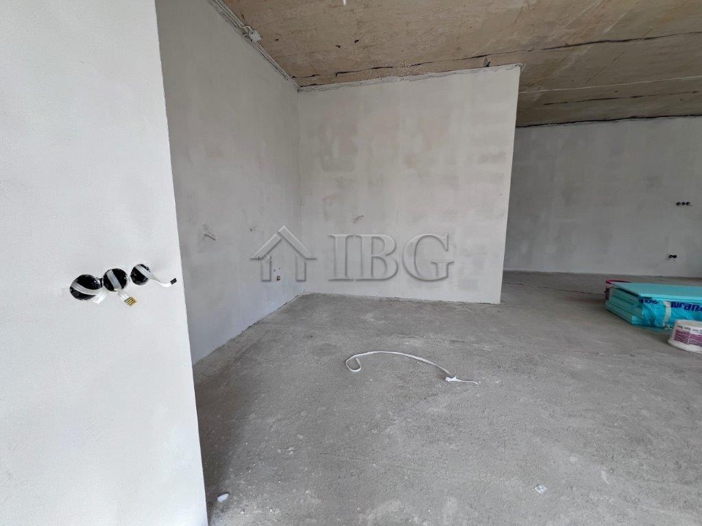 Single-Storey Private House for Sale 12 km to Sunny Beach — photo 10 of 25