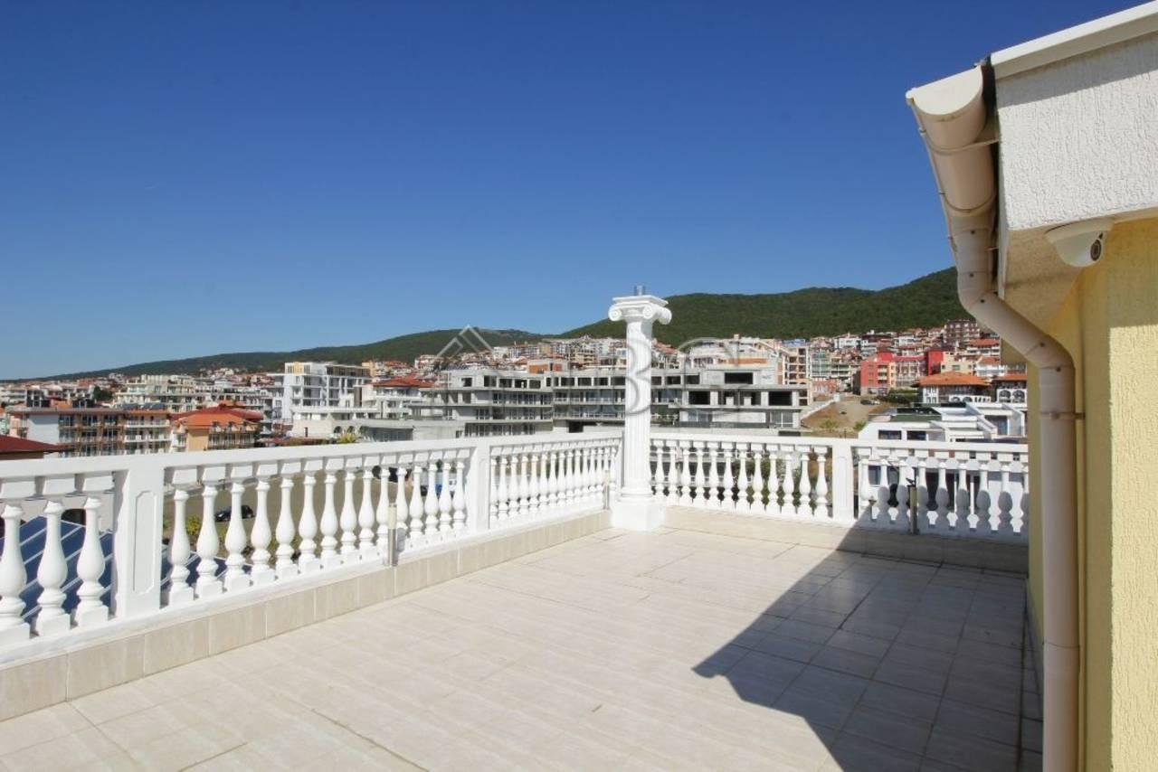 Apartment 3 Bedrooms Big Terrace, Jacuzzi Sea View Marina Sunrise, Sveti Vlas — photo 4 of 25