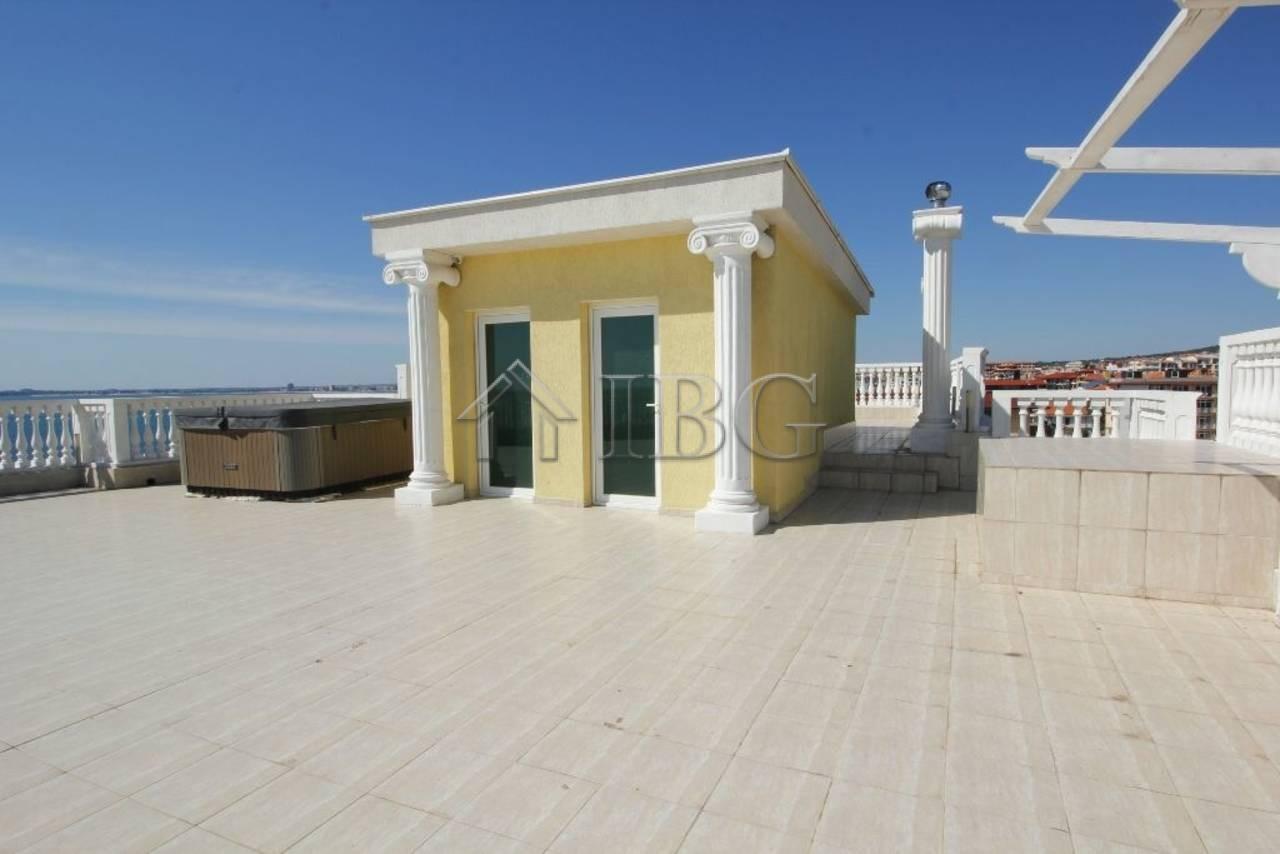 Apartment 3 Bedrooms Big Terrace, Jacuzzi Sea View Marina Sunrise, Sveti Vlas — photo 7 of 25