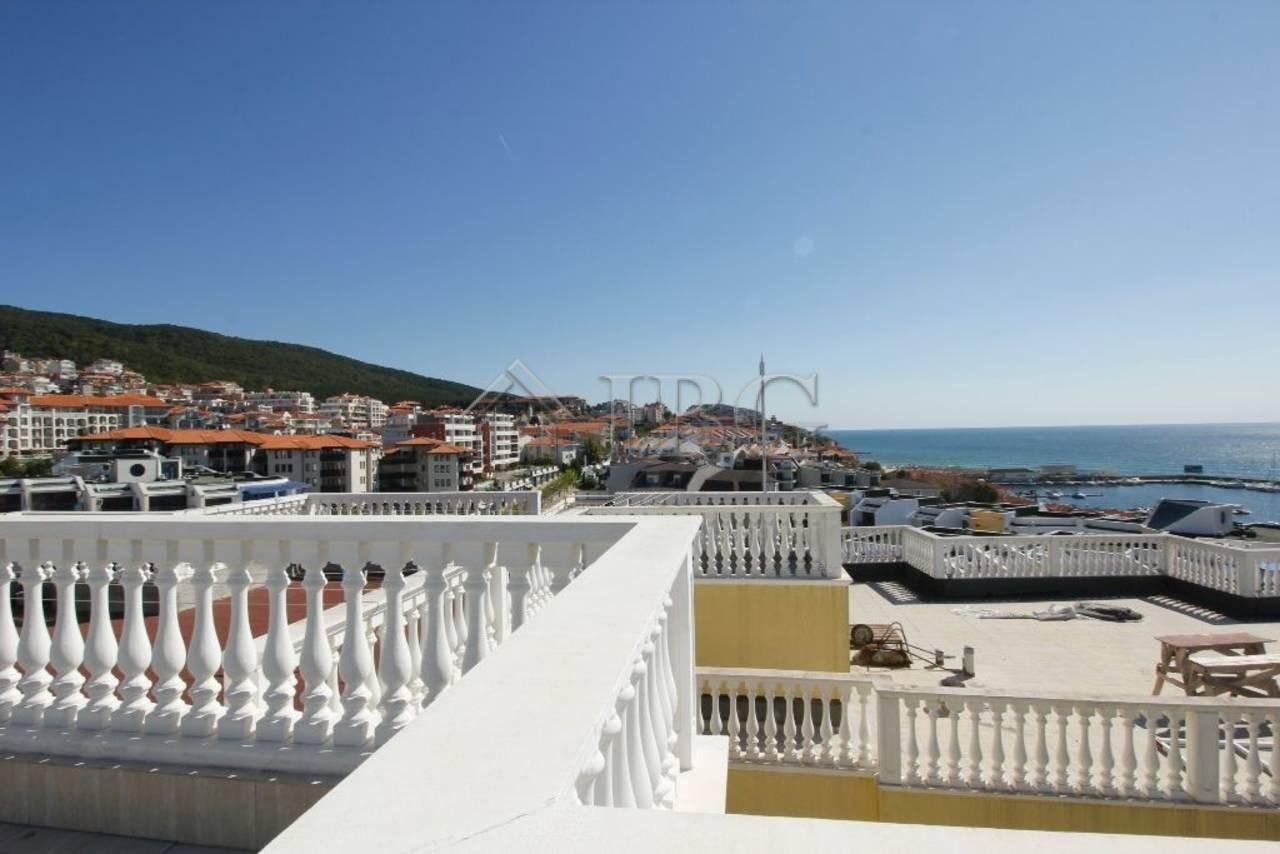 Apartment 3 Bedrooms Big Terrace, Jacuzzi Sea View Marina Sunrise, Sveti Vlas — photo 6 of 25