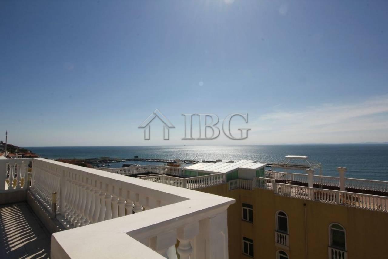 Apartment 3 Bedrooms Big Terrace, Jacuzzi Sea View Marina Sunrise, Sveti Vlas — photo 9 of 25