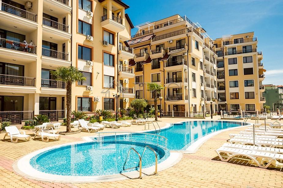 1-Bedroom Apartment with Pool View Raduga 2, Sveti Vlas — photo 17 of 17