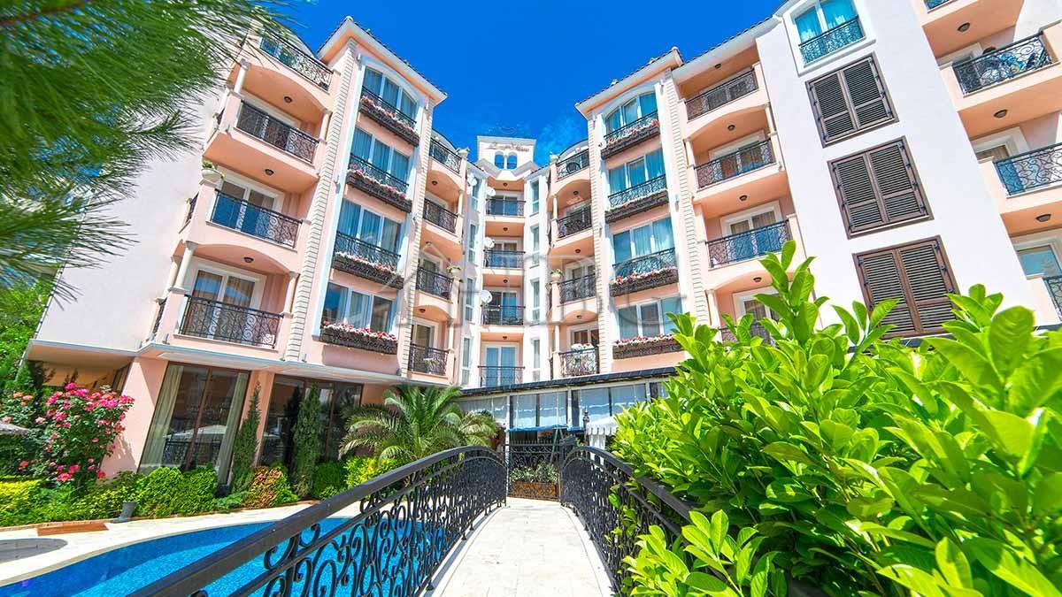 Stylish 2-Bedroom Apartment with Pool View Romance Marine, Sunny Beach — photo 20 of 20