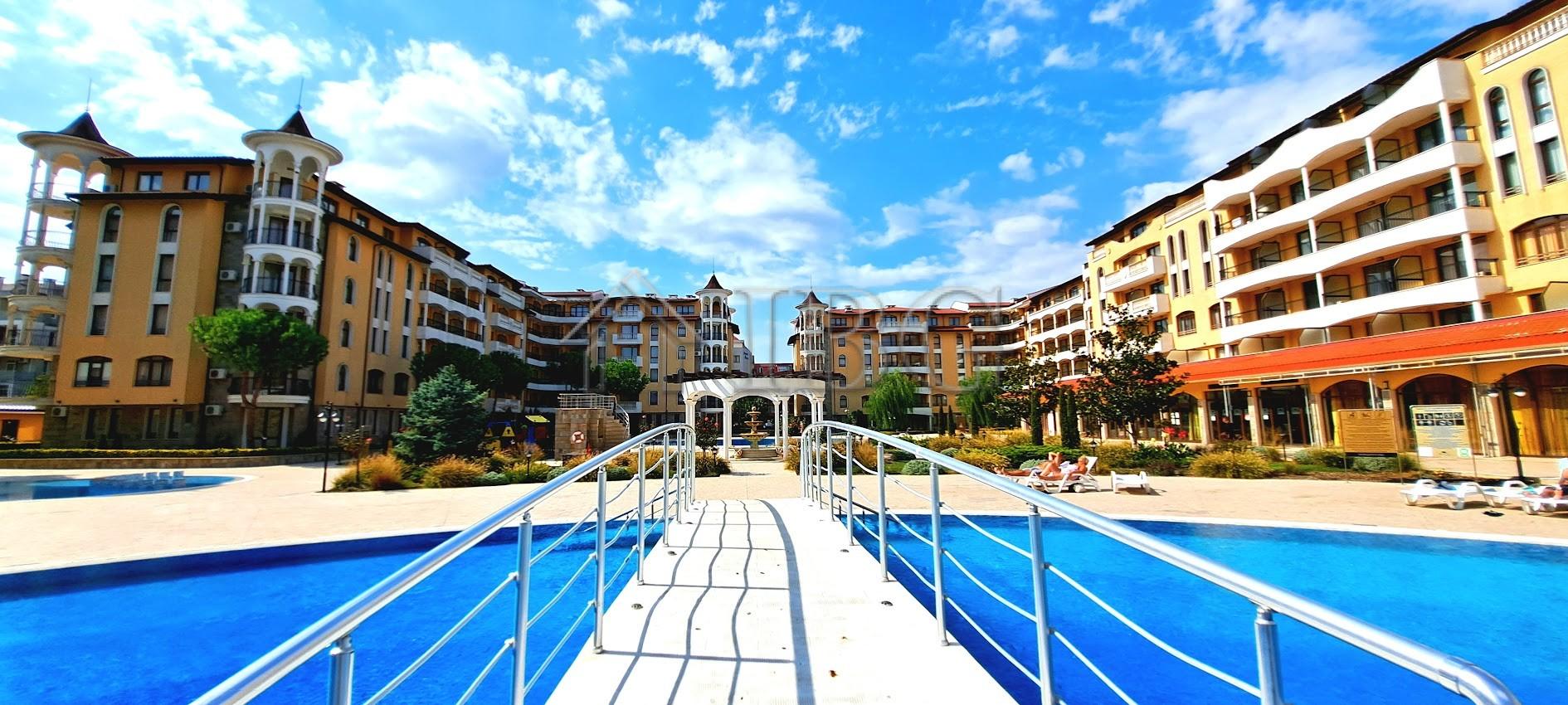 Apartment with 2 Rooms and Pool View Royal Sun, Sunny Beach — photo 22 of 22
