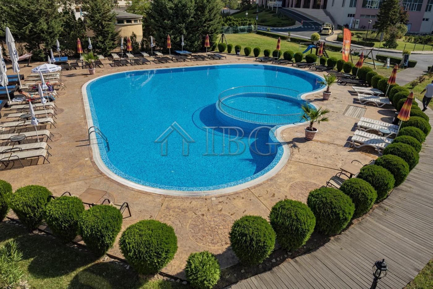 1-Bedroom Apartment Sunny Beach Plaza 5 Minutes to the Beach — photo 19 of 23