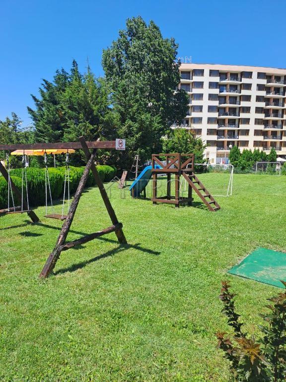1-Bedroom Apartment Sunny Beach Plaza 5 Minutes to the Beach — photo 21 of 23