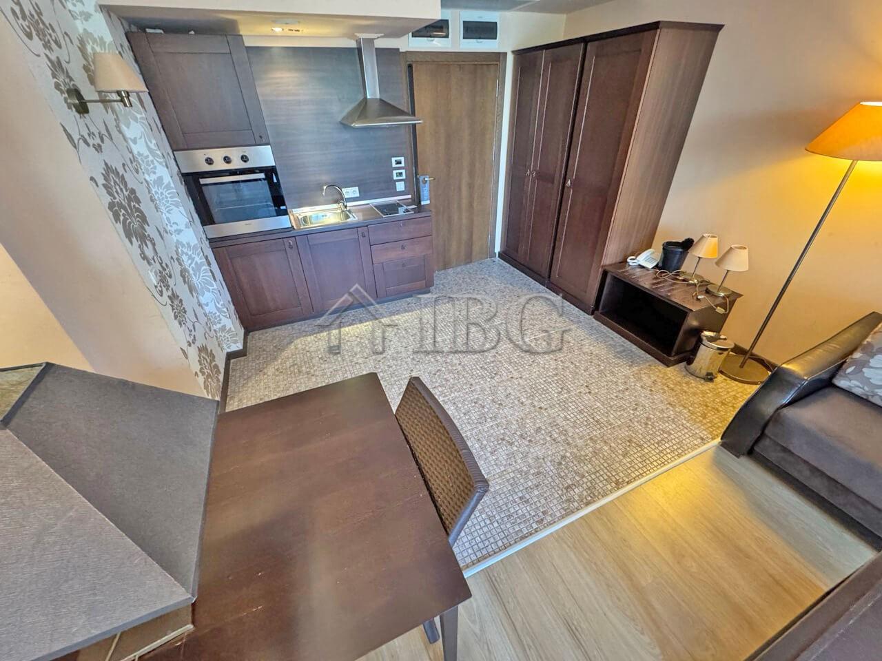 ?? 1-Bedroom Apartment with Pool View Royal Beach Barcelo, Sunny Beach — photo 10 of 15