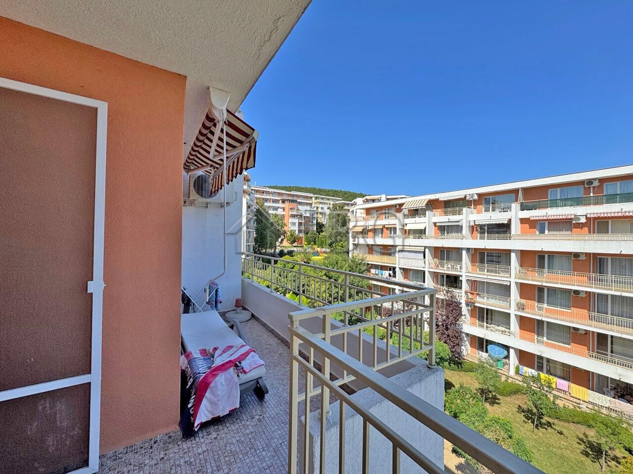 Compact 3-Room Apartment with Sea View Crown Fort Club, Sveti Vlas — photo 3