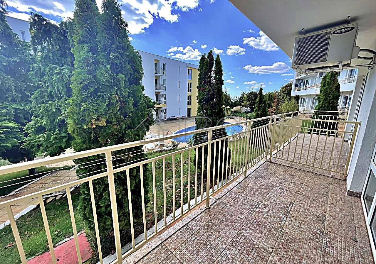 Studio with pool view Imperial Fort Club, Fortnoks Grand Resort, Sveti Vlas — photo 5 of 25