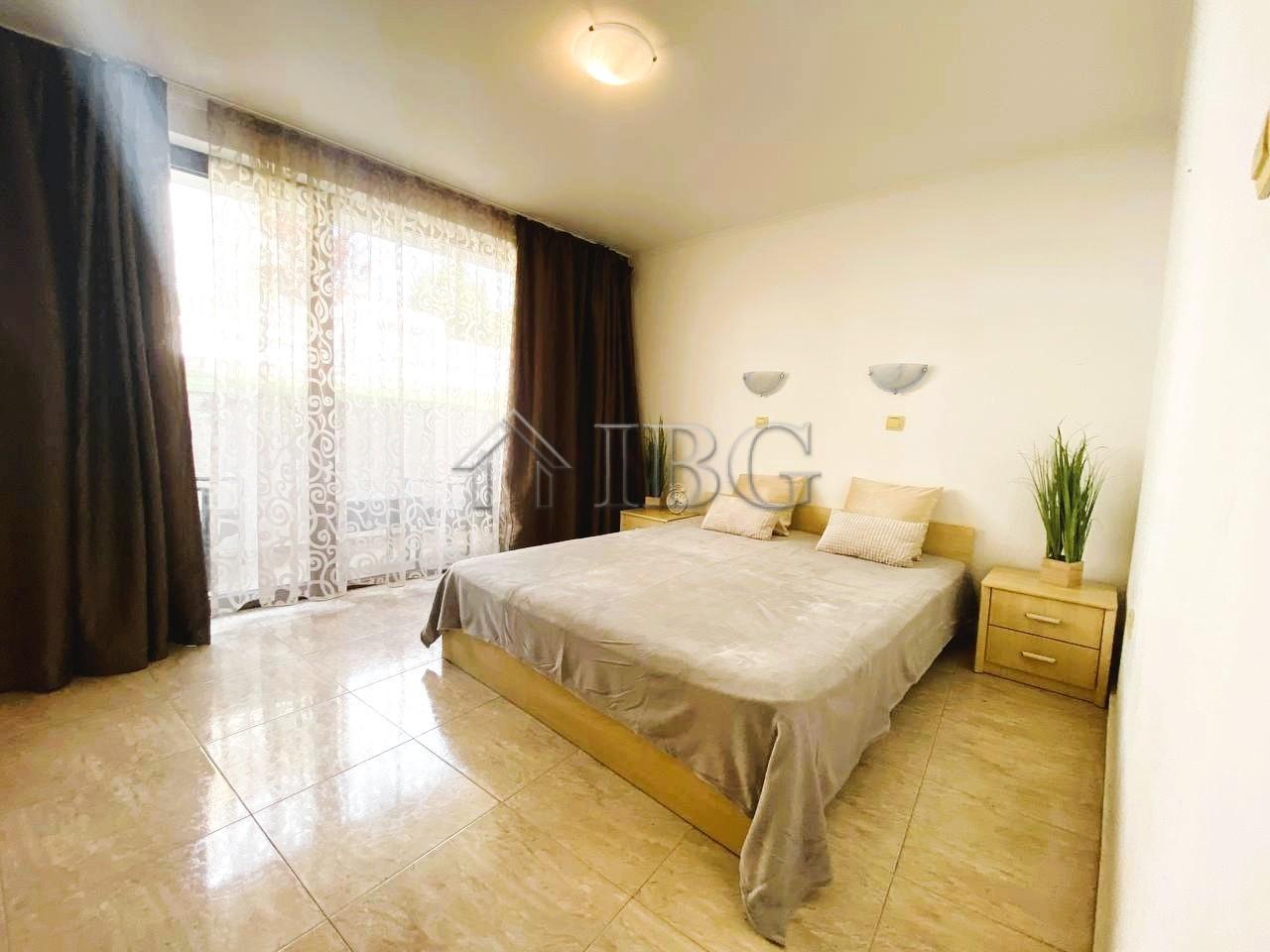 Apartment with One Bedroom - Sea & Garden View Diamant Complex, Sveti Vlas — photo 16 of 25