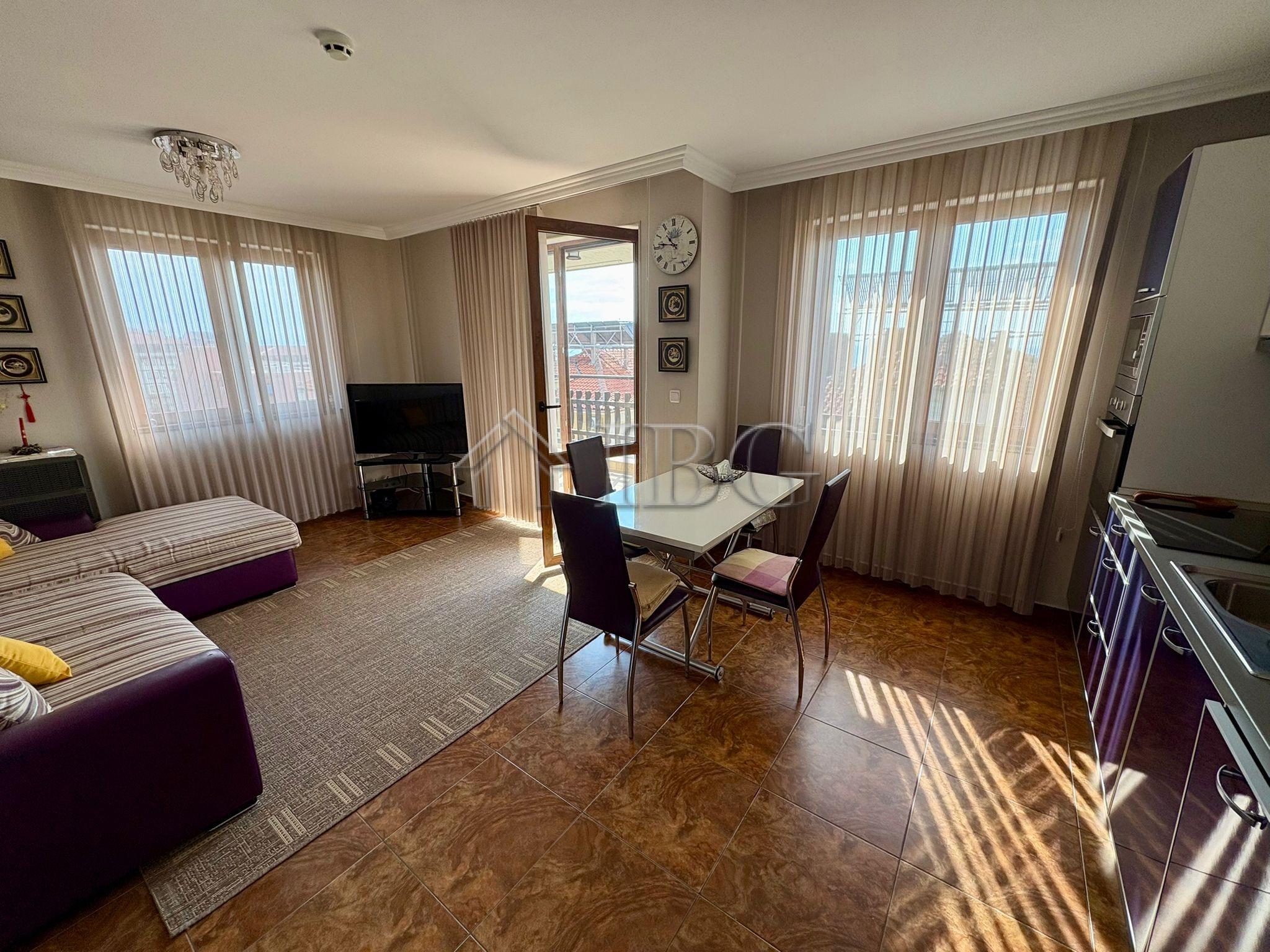 Apartment with 2 bedrooms, 2 Bathrooms Sea View Kentavar, Sveti Vlas — Sveti Vlas
