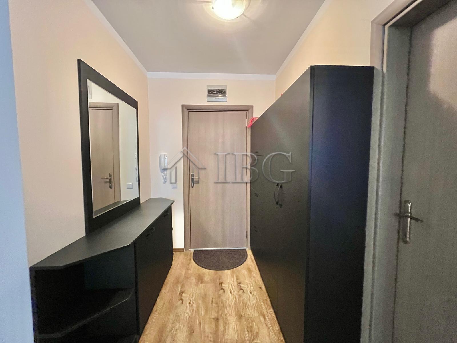 1-Bedroom Apartment Sunny Beach Plaza 5 Minutes to the Beach — photo 15 of 23