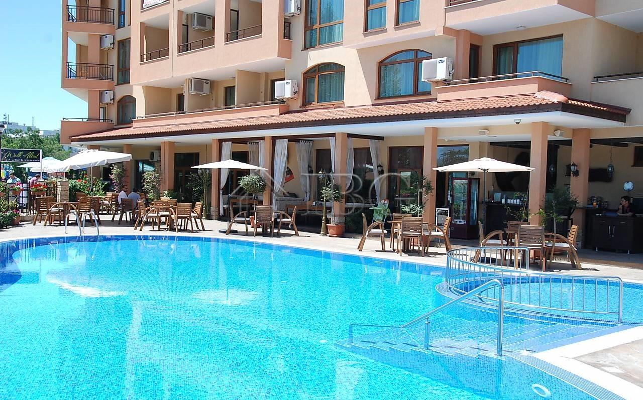 1-Bedroom Apartment with Sea and Pool View Golden Beach, Sunny Beach — photo 3