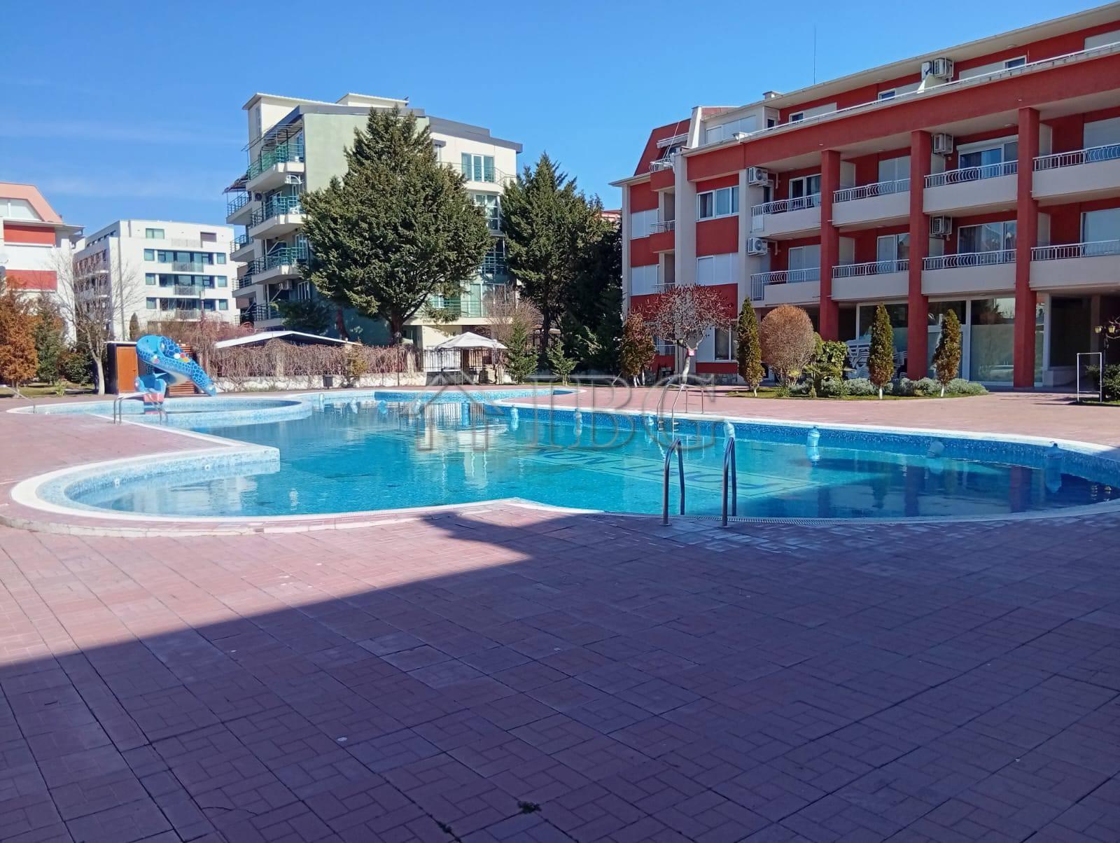 Spacious One-Bedroom Apartment with Pool View in Sunny Fort Complex, Sunny Beach — main photo