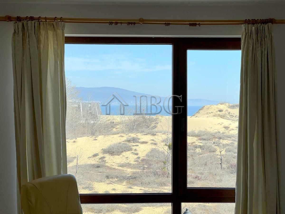 1-Bedroom Apartment with Sea and Pool View Golden Beach, Sunny Beach — photo 12 of 25