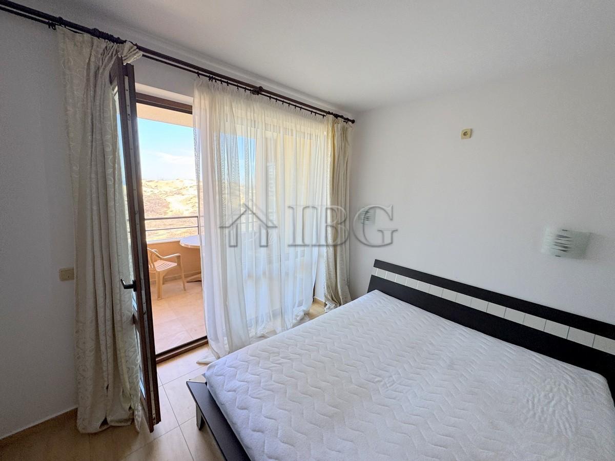 1-Bedroom Apartment with Sea and Pool View Golden Beach, Sunny Beach — photo 24 of 25