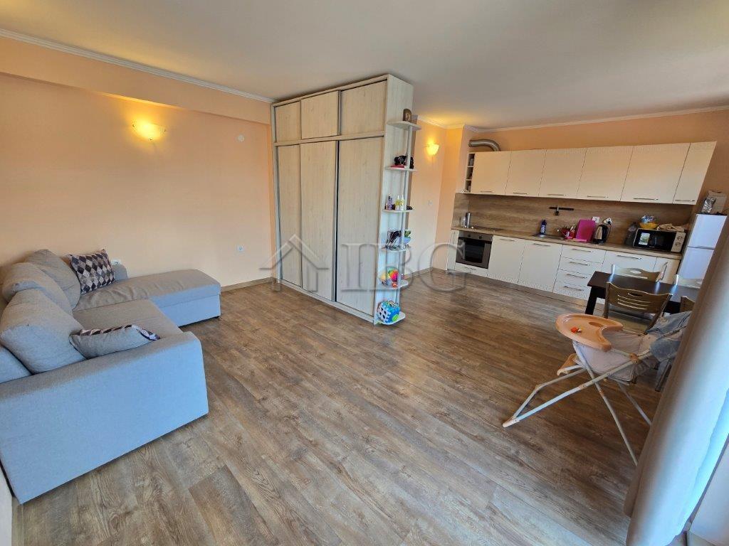 Spacious Apartment for Sale Complex Tili, Nessebar 140m to the Beach — photo 8 of 25