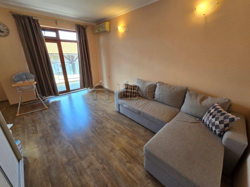 Spacious Apartment for Sale Complex Tili, Nessebar 140m to the Beach — photo 9 of 25