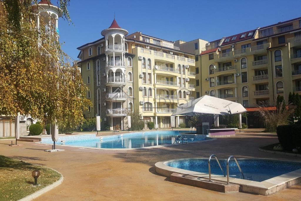 2 Bedroom Apartment with 2 bathrooms and Pool View in Summer Dreams, Sunny Beach — photo 21 of 24