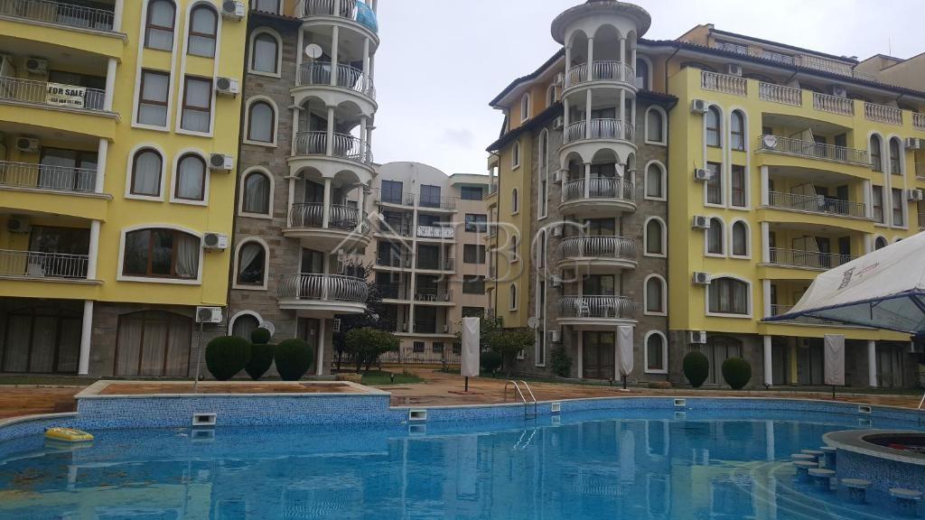2 Bedroom Apartment with 2 bathrooms and Pool View in Summer Dreams, Sunny Beach — photo 23 of 24