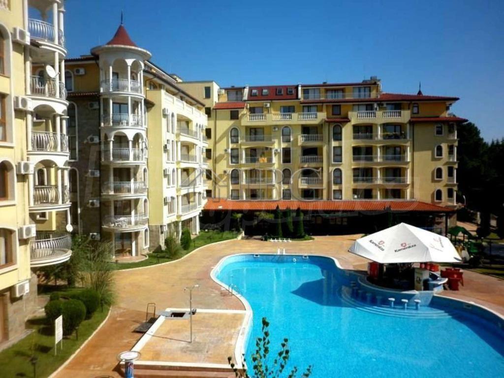 2 Bedroom Apartment with 2 bathrooms and Pool View in Summer Dreams, Sunny Beach — photo 24 of 24