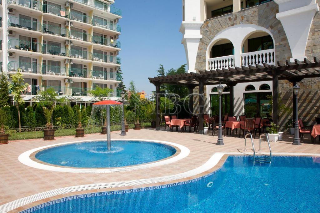 Apartment with 2 Bedrooms, 2 Bathrooms and big balcony Babylon Complex, Sunny Beach — photo 2