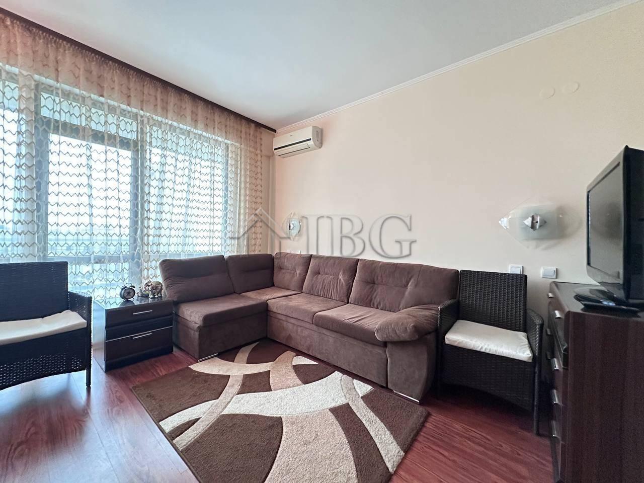 Apartment with 2 Bedrooms, 2 Bathrooms and big balcony Babylon Complex, Sunny Beach — photo 14 of 22