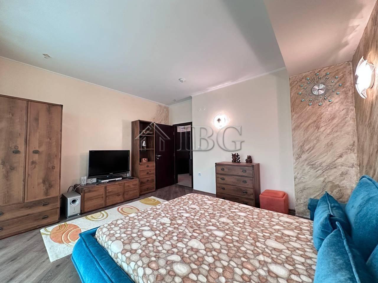 Apartment with 2 Bedrooms, 2 Bathrooms and big balcony Babylon Complex, Sunny Beach — photo 18 of 22